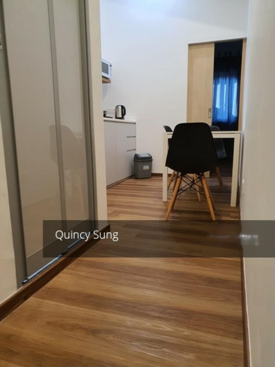 Sims Avenue (D14), Semi-Detached #307978291